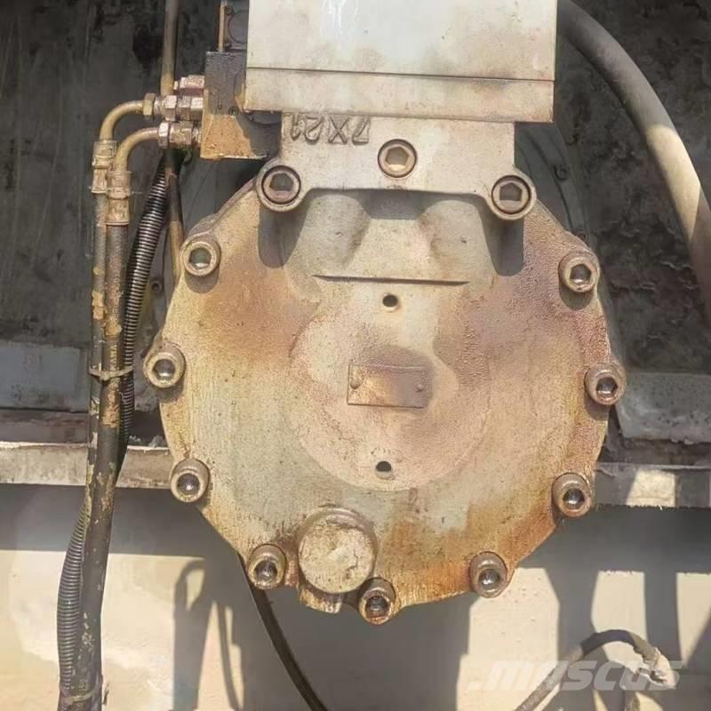 Kobelco 7150 Gru cingolate