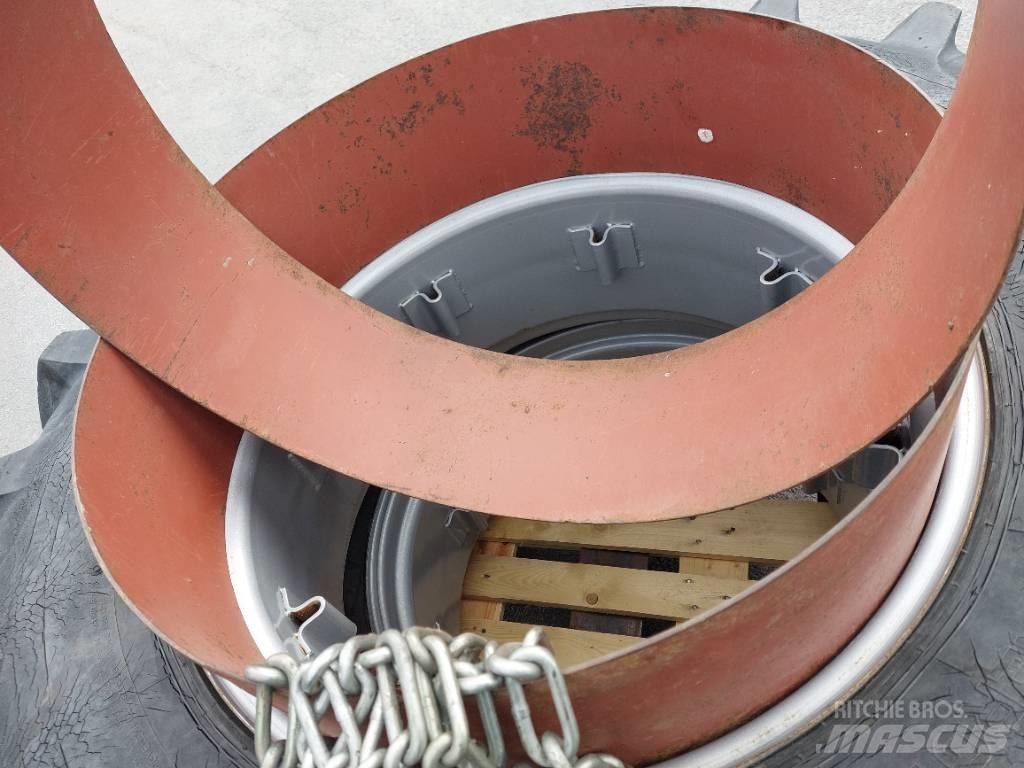 Levikepyörät 18.4R34 Pneumatici, ruote e cerchioni