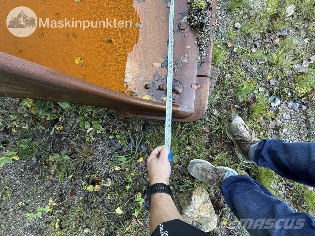 CAT 980 Pale gommate