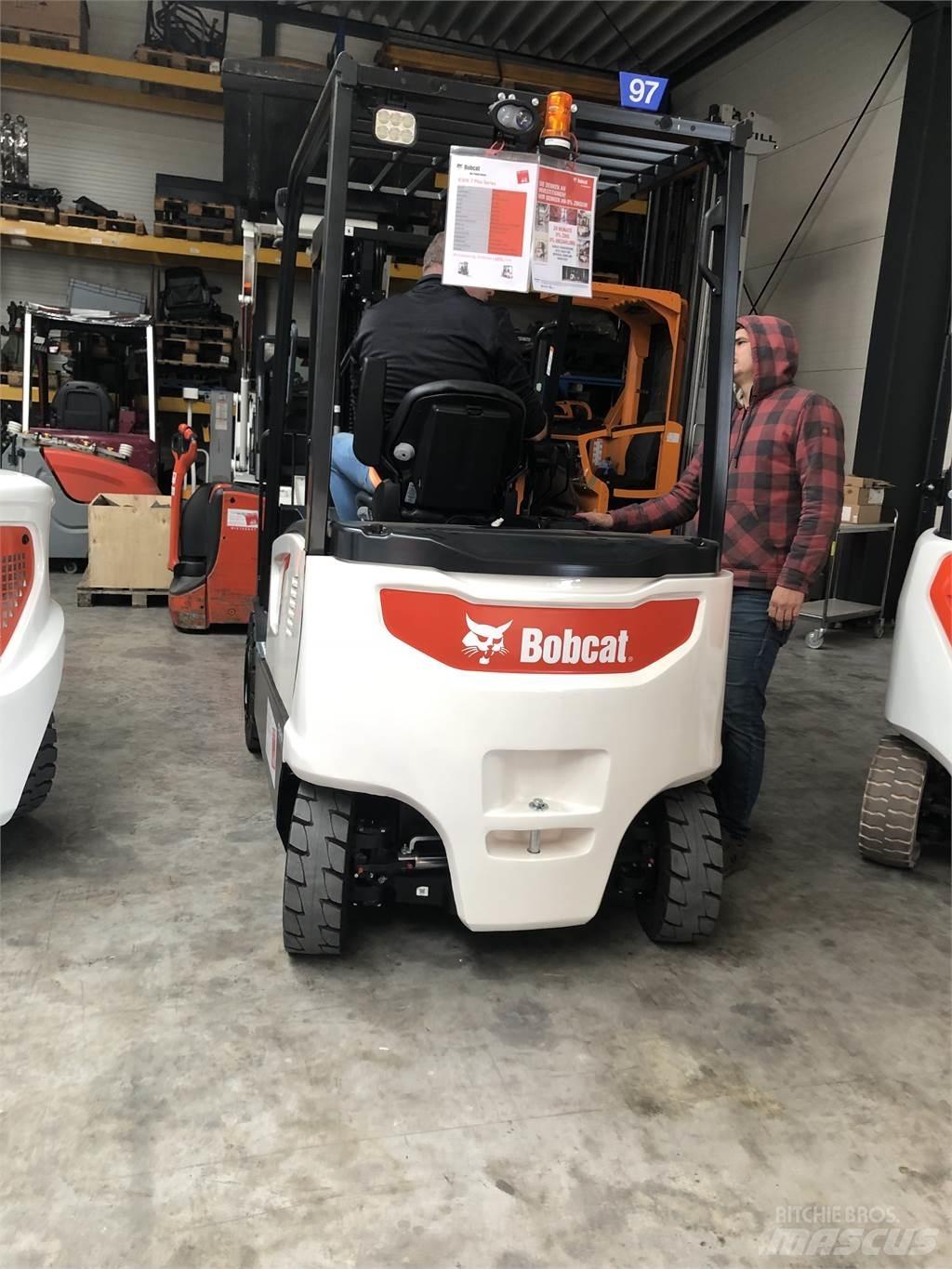  B30X-7Plus Carrelli elevatori elettrici