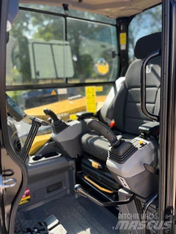 CAT 306 Next Gen Miniescavatori