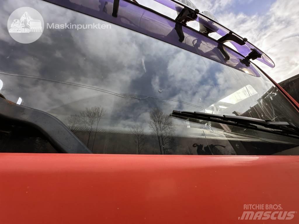 MAN TGX 28.530 LAXO Autocabinati