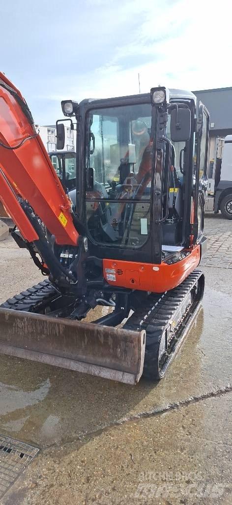 Kubota KX 042-4 Miniescavatori