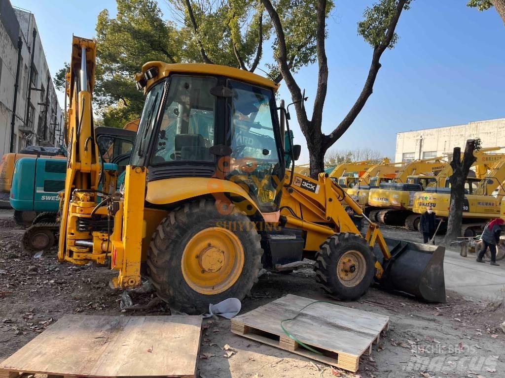 JCB 3 CX Terne
