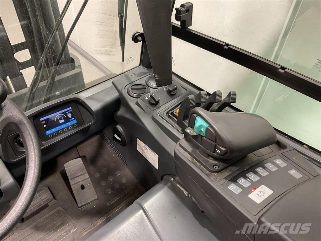 Mitsubishi FB40S-2 Carrelli elevatori elettrici