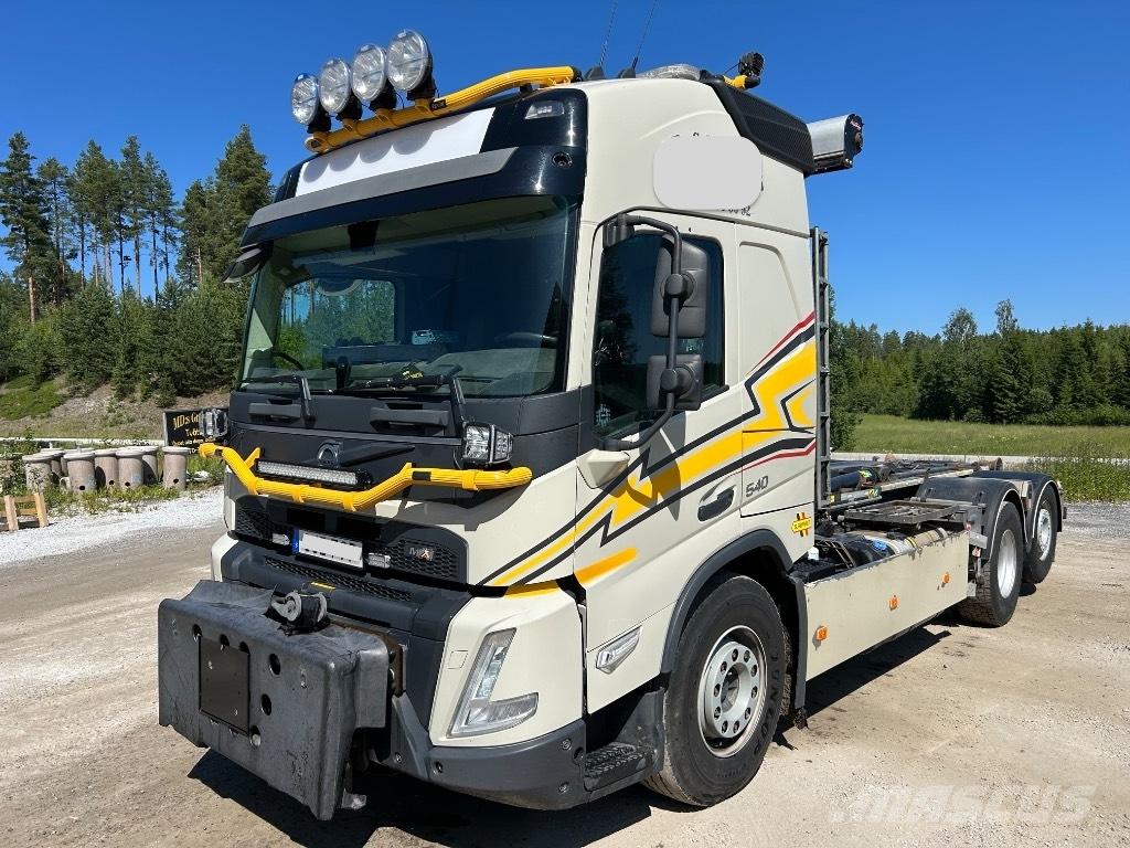 Volvo FMX 540 Camion con gancio di sollevamento