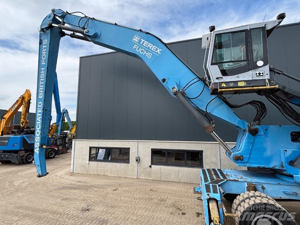 Fuchs MHL 380 Movimentazione rifiuti
