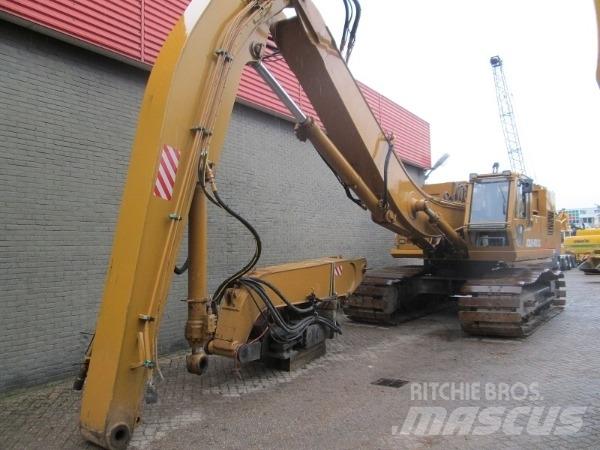JCB JS 450LC Trivelle per fondazioni