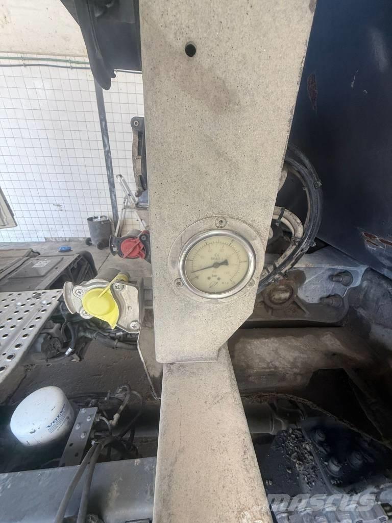Fruehauf FST4FC, Semirimorchi a cassone ribaltabile