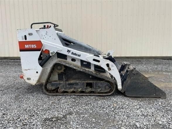 Bobcat MT85 Mini Pale Gommate