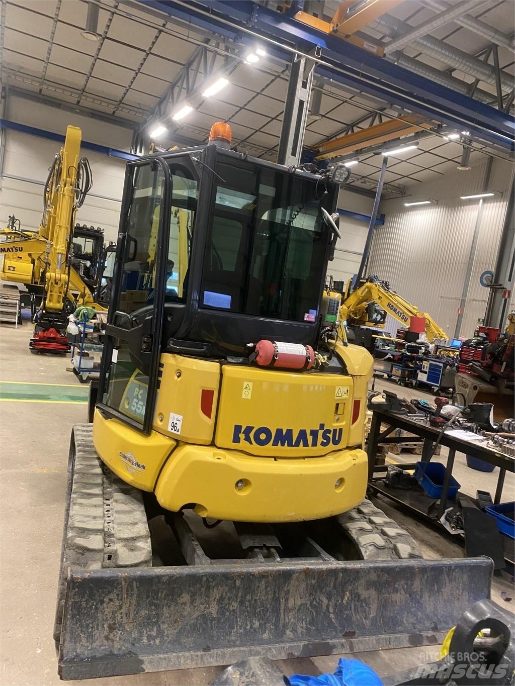 Komatsu PC55MR-5 Miniescavatori