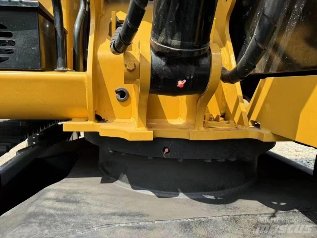 CAT 307E2 Escavatori cingolati