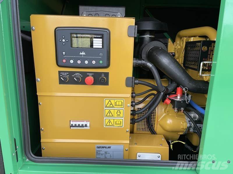CAT DE 65 E 3 Generatori diesel