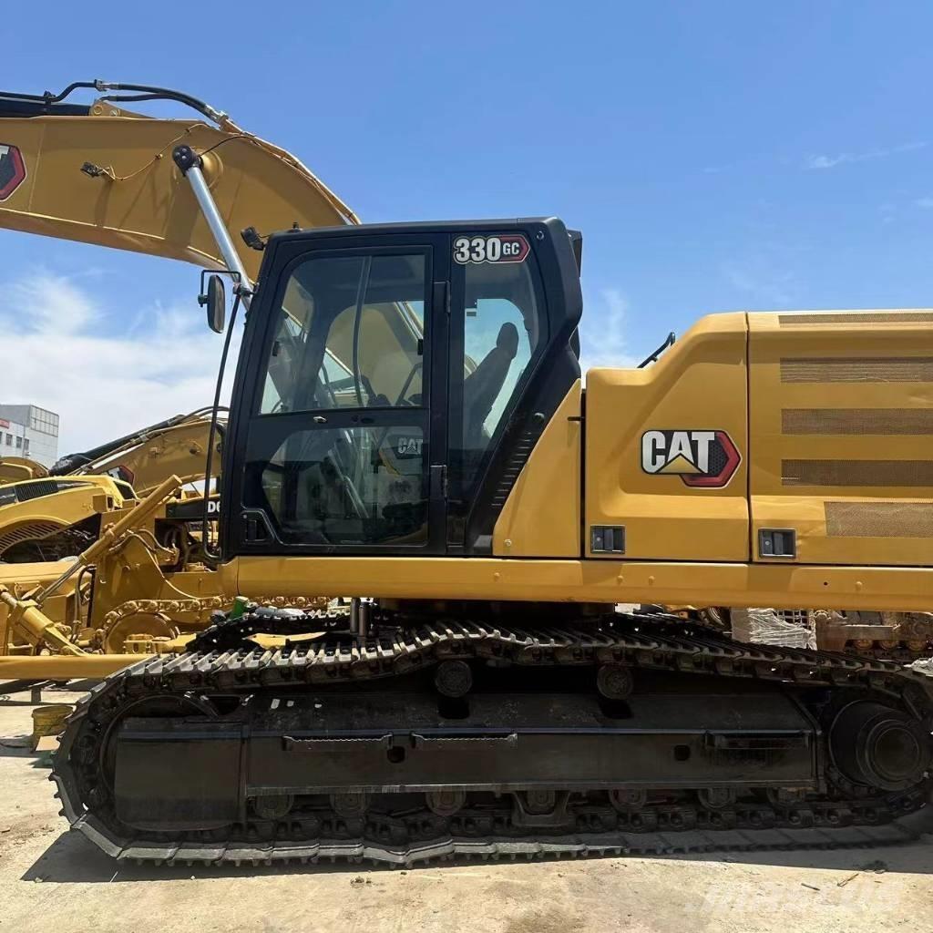 CAT 330 Escavatori cingolati