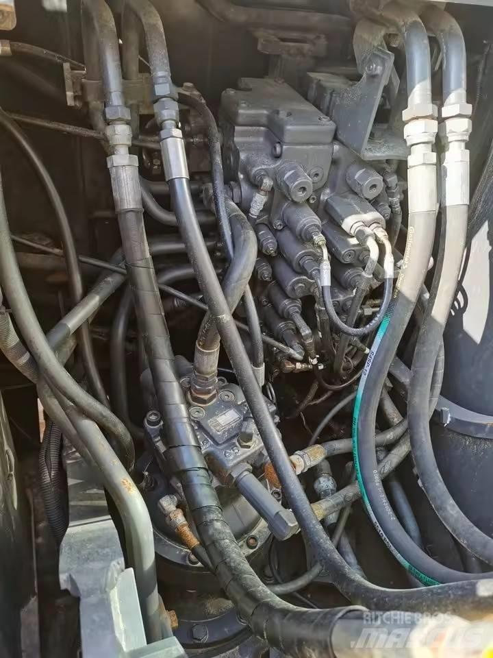 Sumitomo SH 130-6 Escavatori cingolati