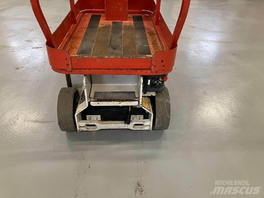 JLG 1230 ES Sollevatori verticali