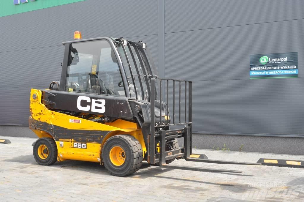 JCB TLT 25 G Carrelli elevatori GPL