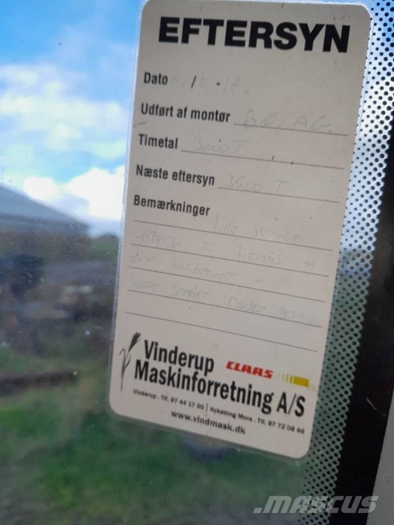 CLAAS 840 C-Matic Trattori