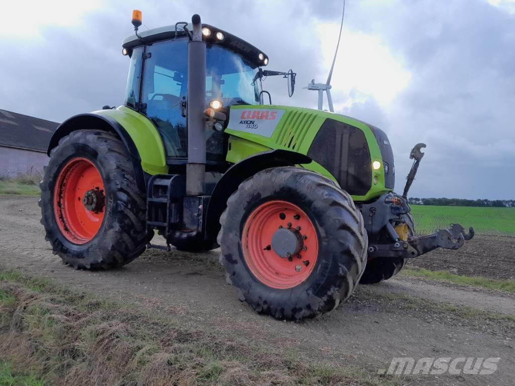 CLAAS 840 C-Matic Trattori