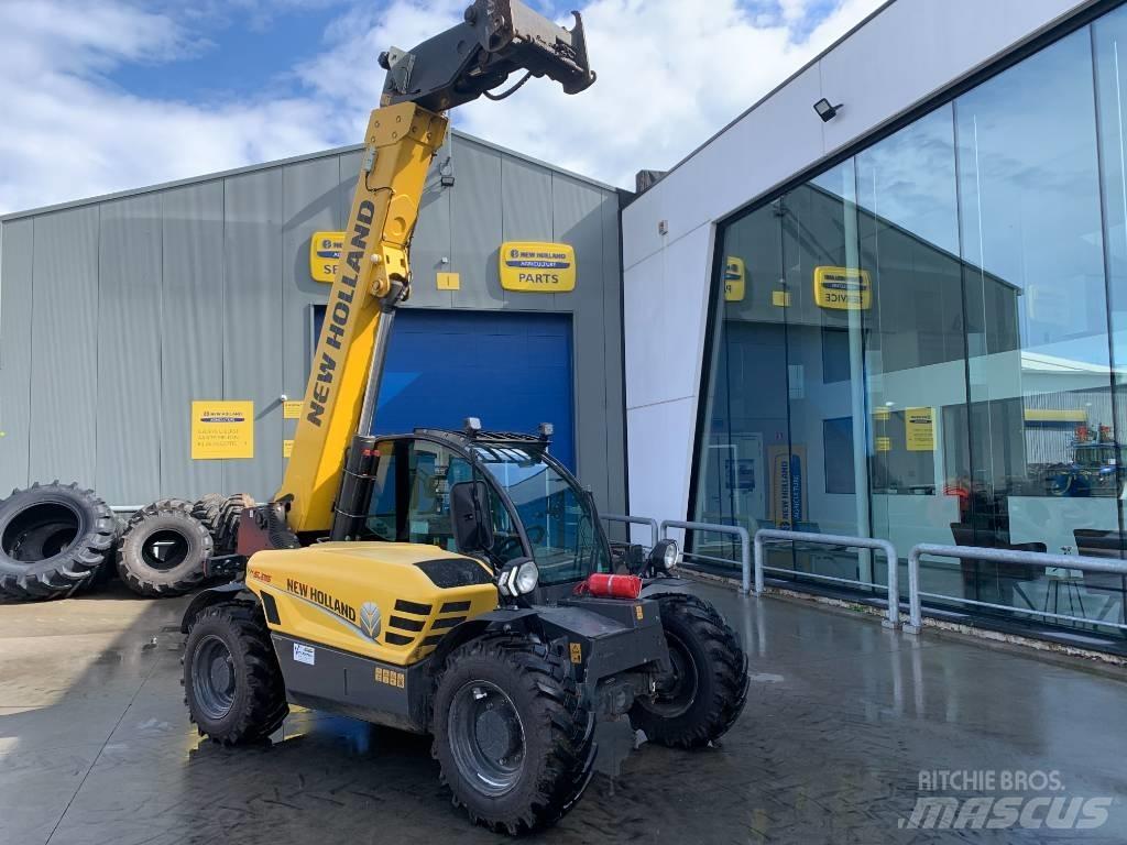 New Holland TH5.26 Sollevatori telescopici