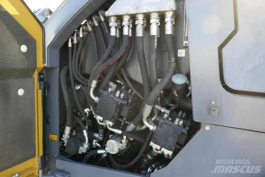 Dynapac SD 2550 CS Finitrici