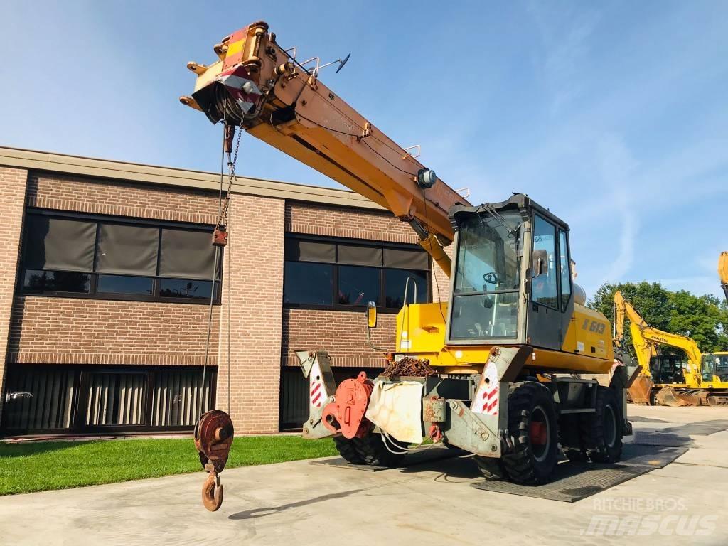 Sennebogen S 613 M Escavatori gommati