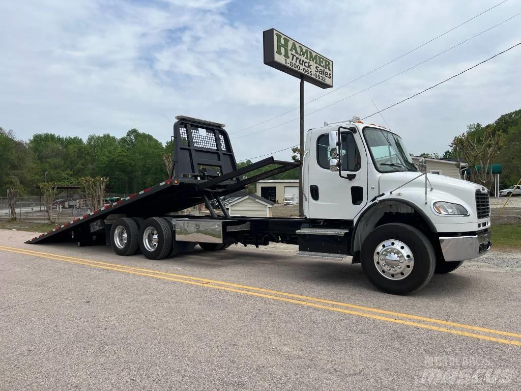 Freightliner M2 Carroattrezzi