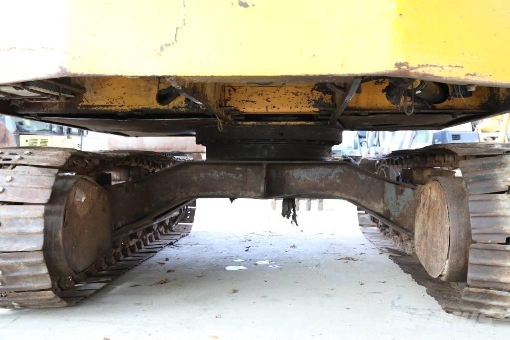 Kato HD 250 V II Escavatori cingolati