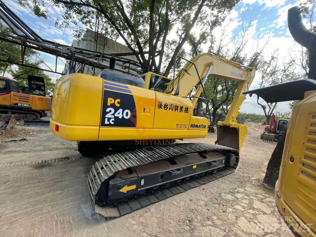 Komatsu PC 240-8 Escavatori cingolati