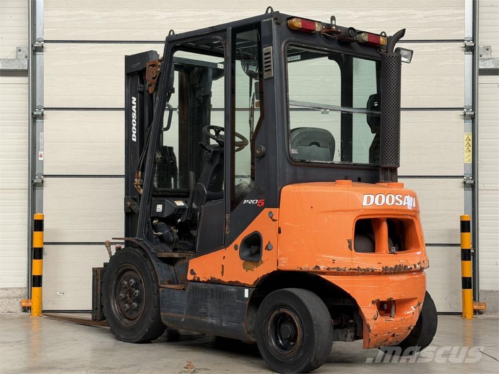 Doosan D20S-5 Carrelli elevatori diesel