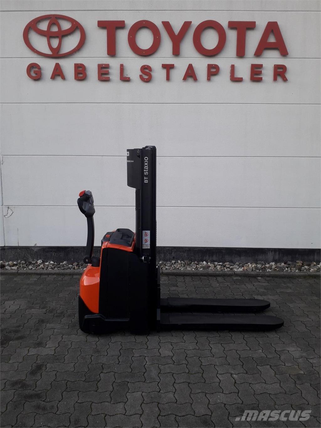 Toyota SWE120 Carelli stoccatori  automatici-usati