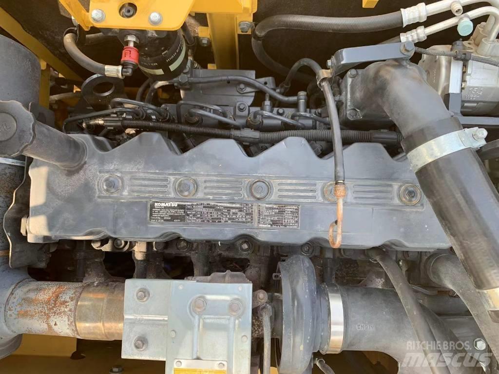 Komatsu PC 220-8 Escavatori medi 7t - 12t