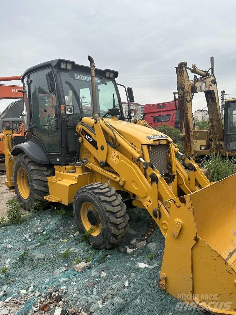 CAT 420 F Terne