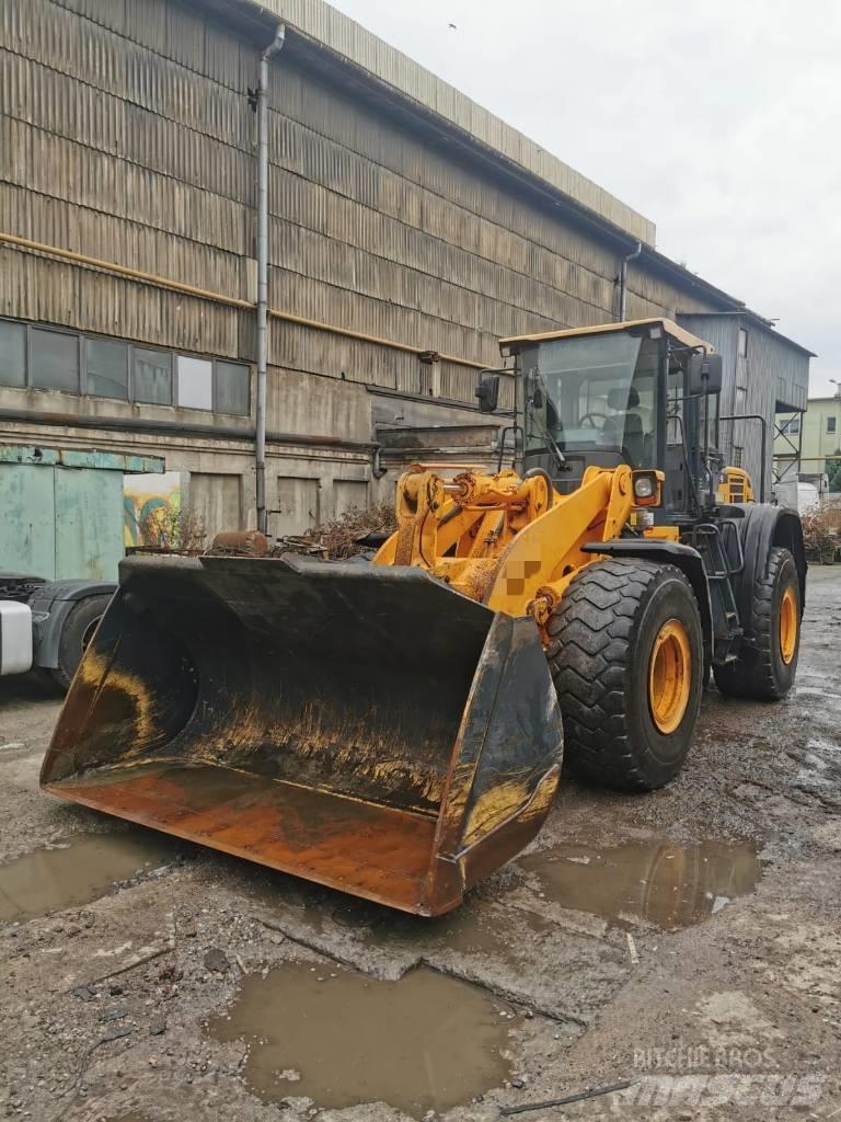 Hyundai HL 760-9 Pale gommate