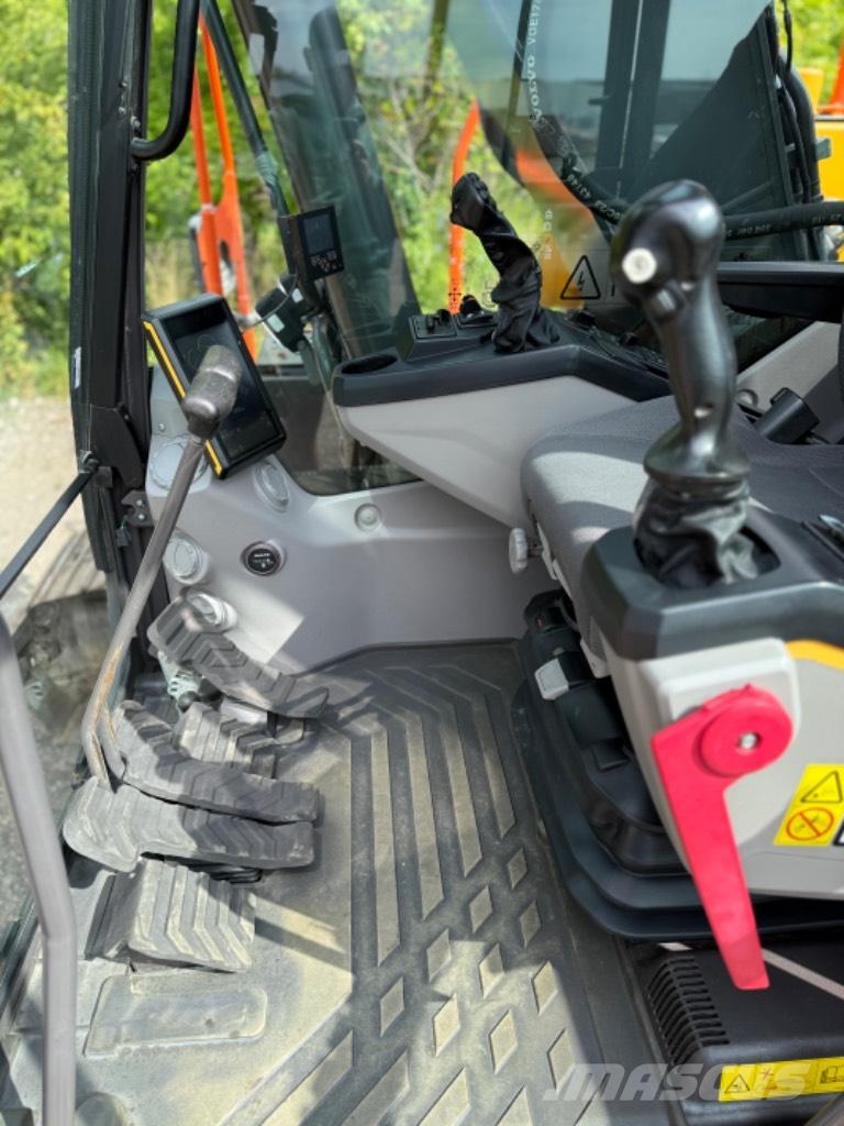 Volvo EC 220 EL Escavatori cingolati