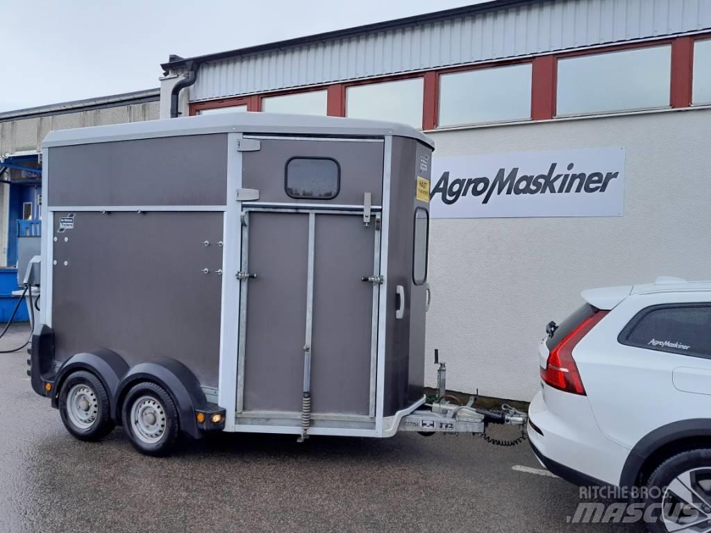 Ifor Williams HB 506 Rimorchi per trasporto animali