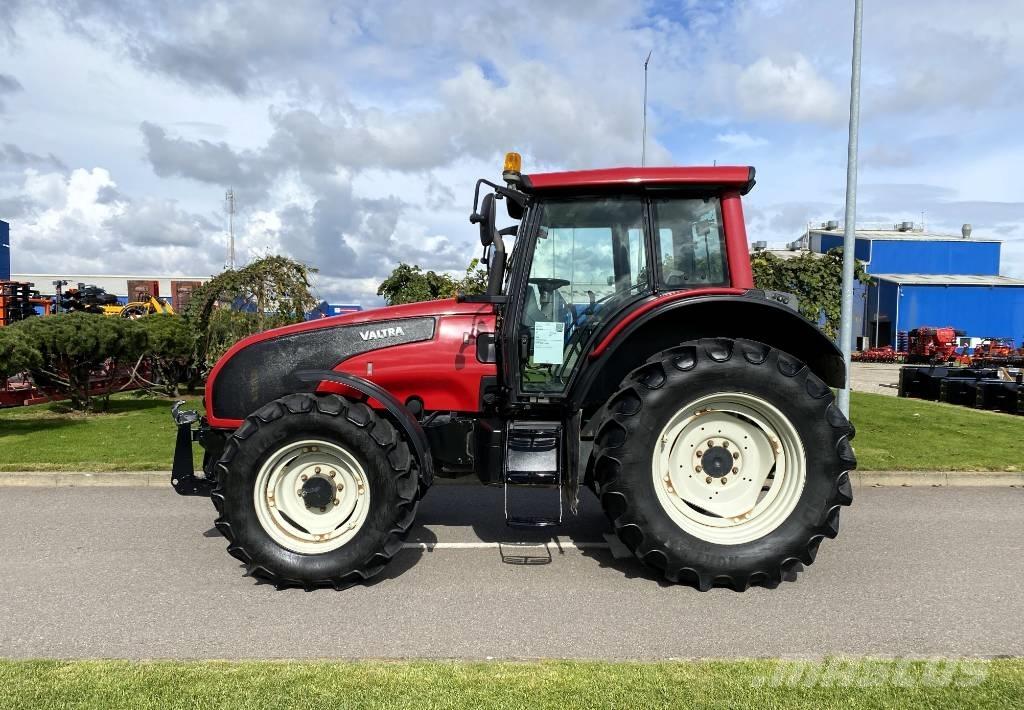 Valtra T 131 Trattori