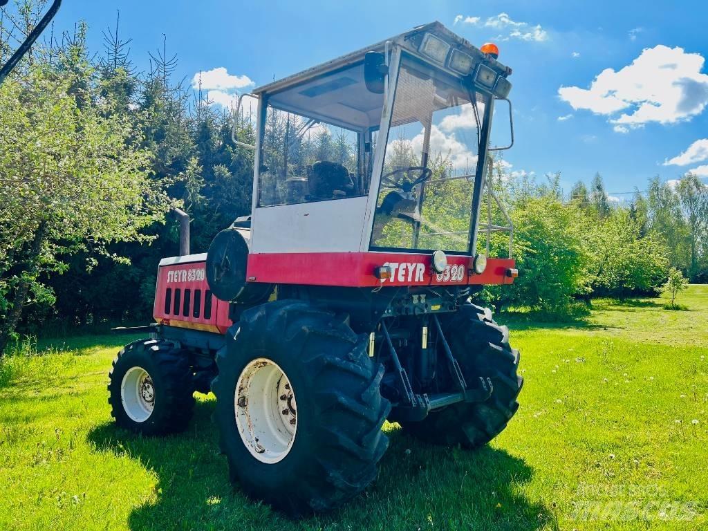 Steyr 8320 Falciatrinciatrici