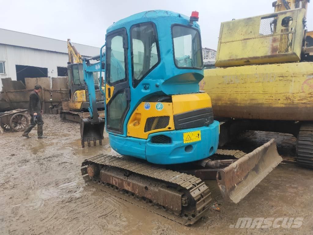 Kubota U30 Miniescavatori