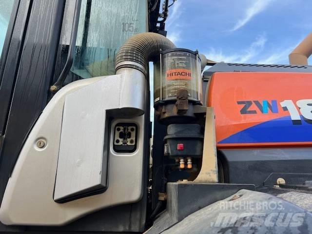 Hitachi ZW 180-6 Pale gommate
