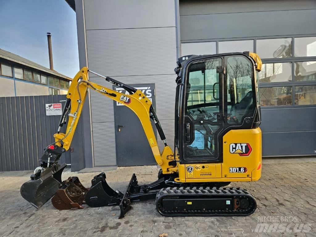 CAT 301.6 Miniescavatori