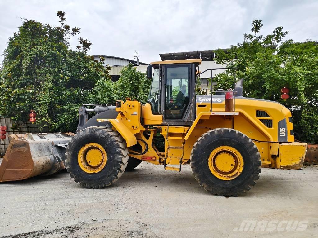 Volvo L 105 Pale gommate