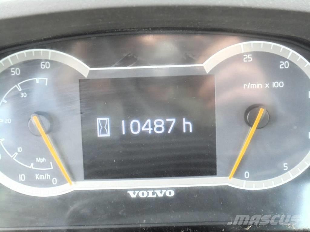 Volvo L 90 H Pale gommate