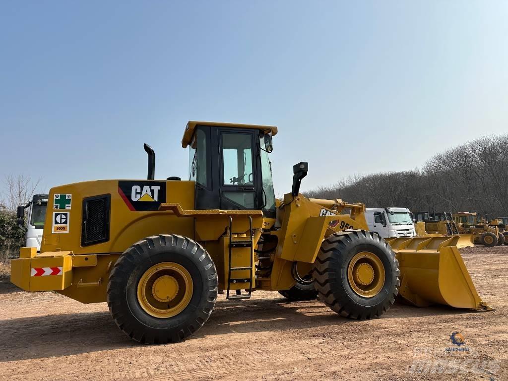 CAT 950 G Pale gommate
