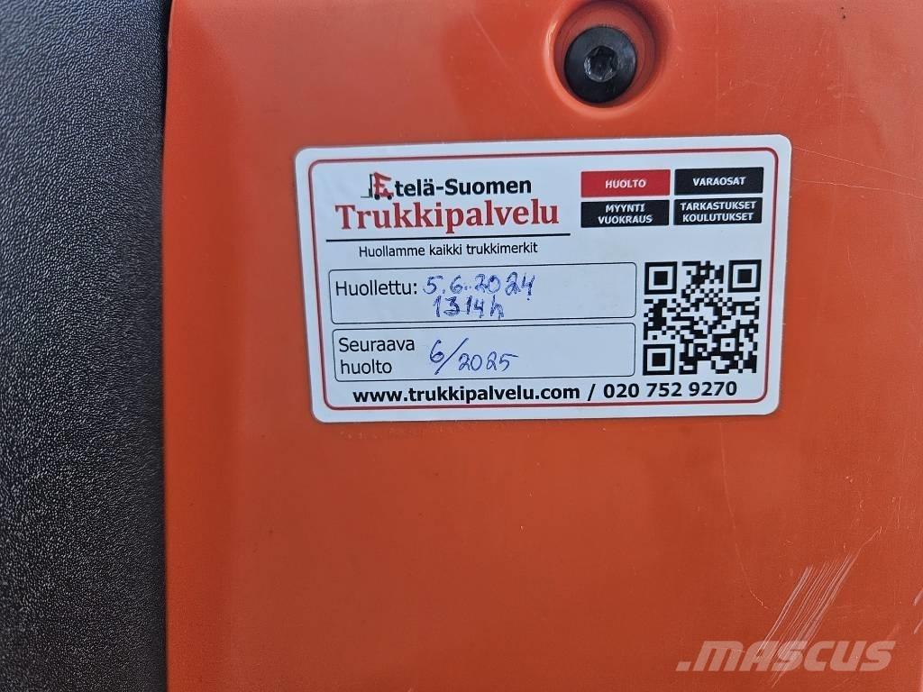 Toyota LWE 200 (myyty) Carrelli elevatori bassi a piattaforma