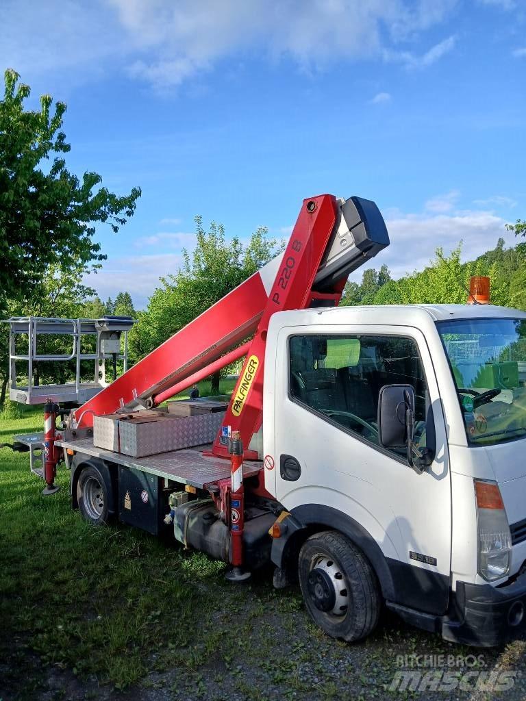 Palfinger P 220 B Piattaforme autocarrate