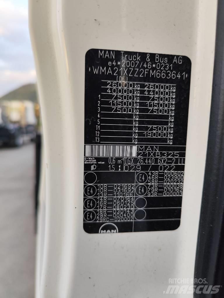 MAN TGX 26.440 Autocarro pianale / argano