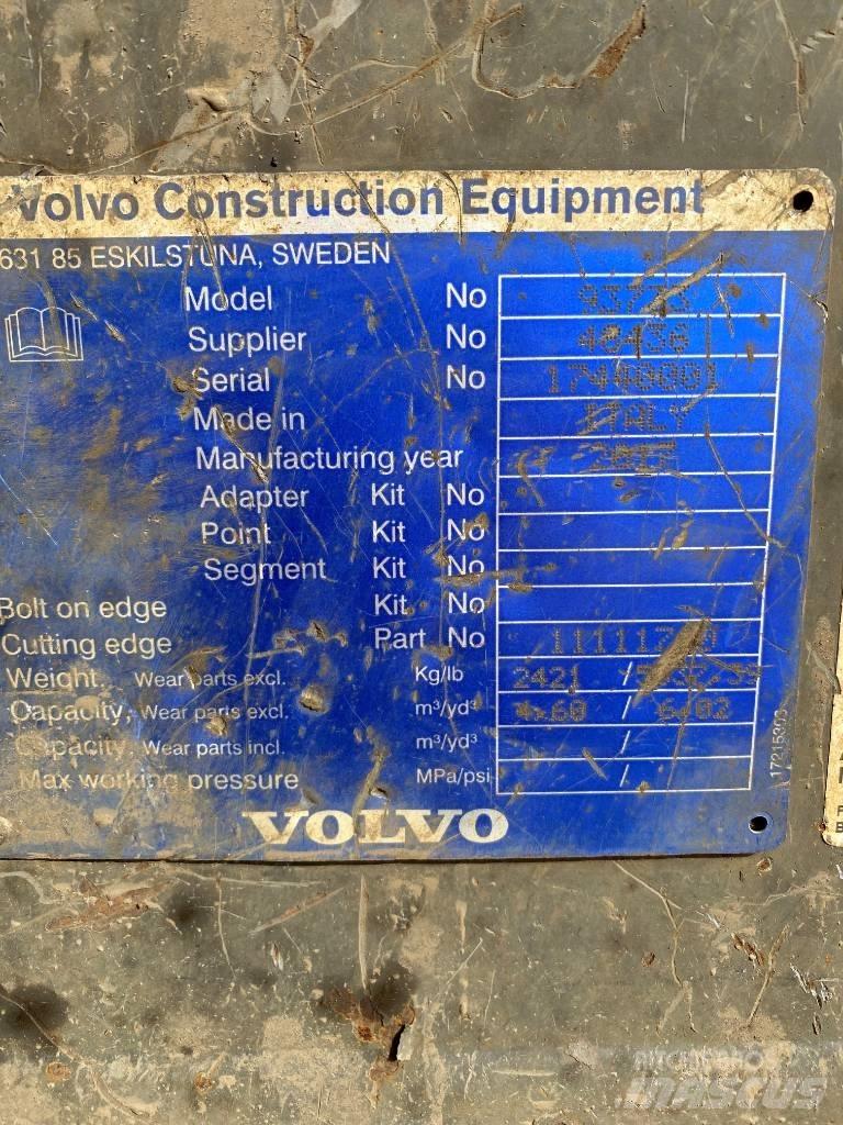 Volvo L 150 H Pale gommate