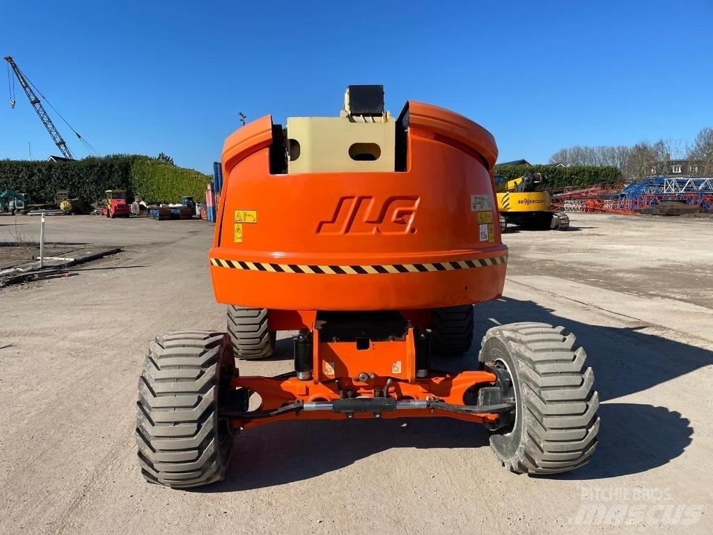 JLG 520 AJ Piattaforme a braccio articolato