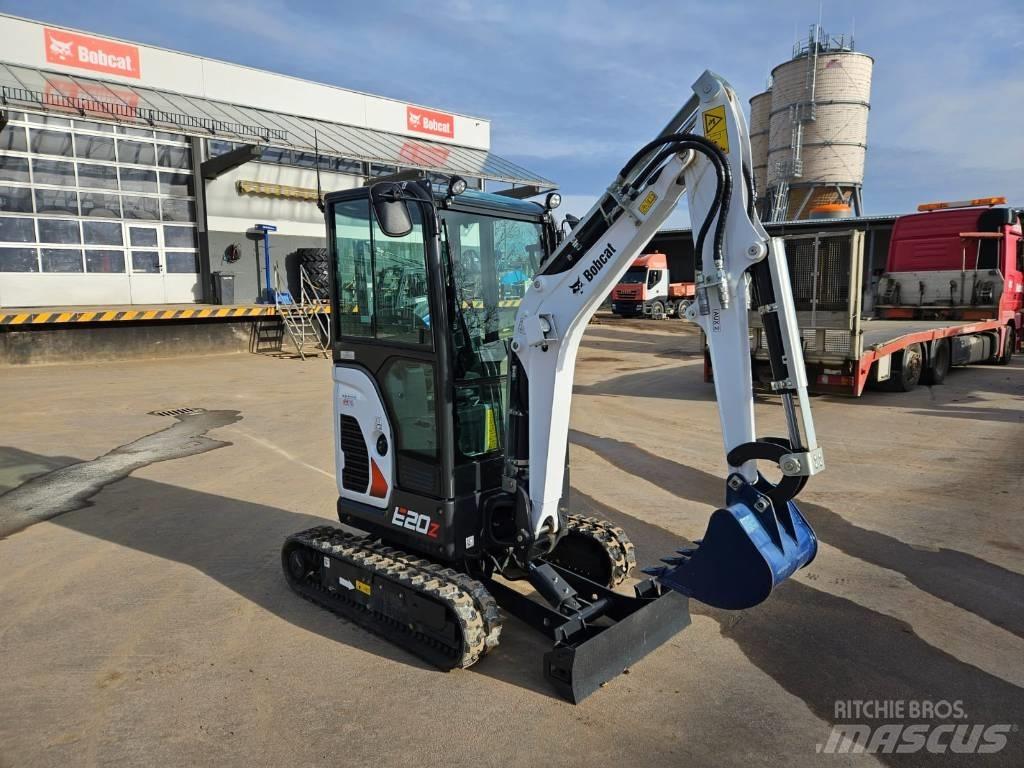 Bobcat E20z Miniescavatori